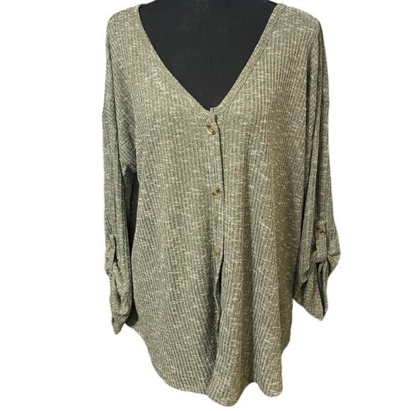 Absolutely Famous Jersey button down v-neck tunic - Picture 6 of 6